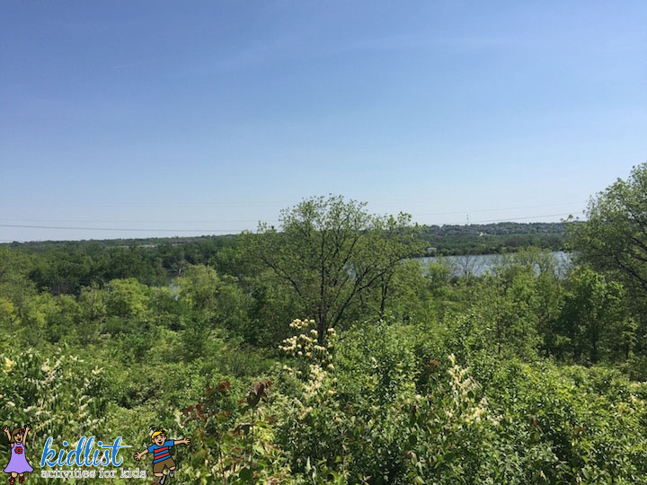 waterfall-glen-scenic-overlook