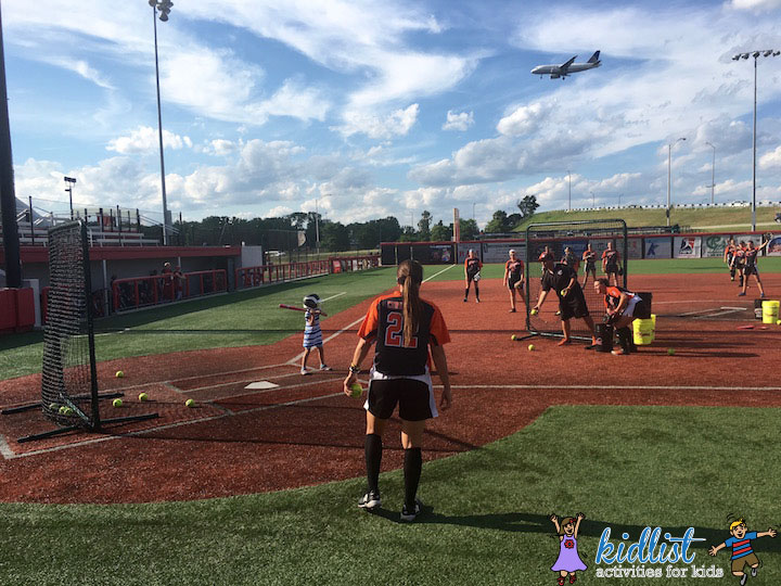 chicago-bandits-batting-practice